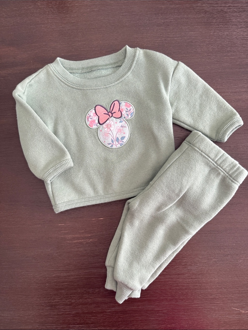 Disney Kids Matching Set Green Sweatshirt and Joggers with Pink Bow